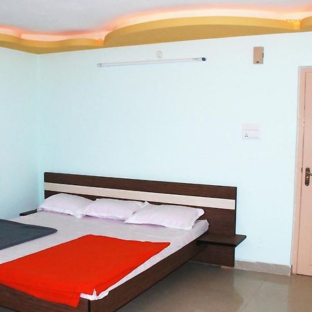 הוילה סריקאלהסטי Ramas Residency מראה חיצוני תמונה